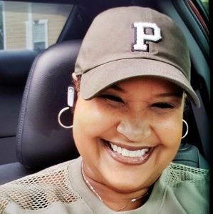 Meet your Posher, Pamela